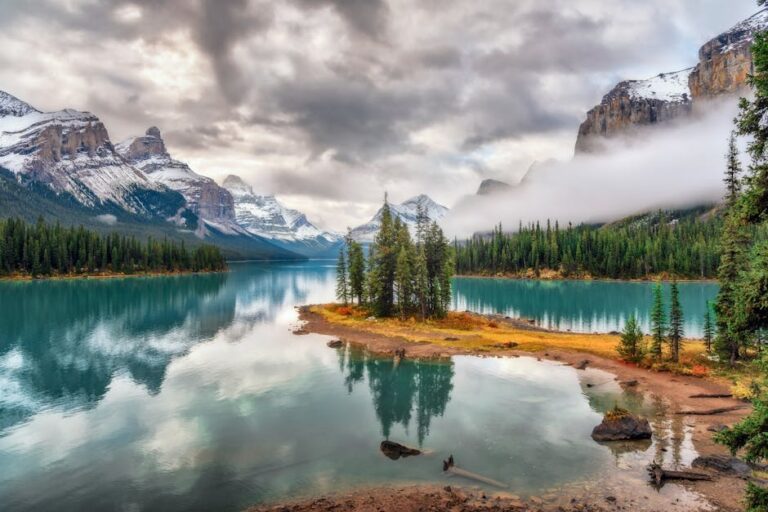 Breathtaking view of Spirit Island in Maligne Lake, Jasper National Park, Alberta.