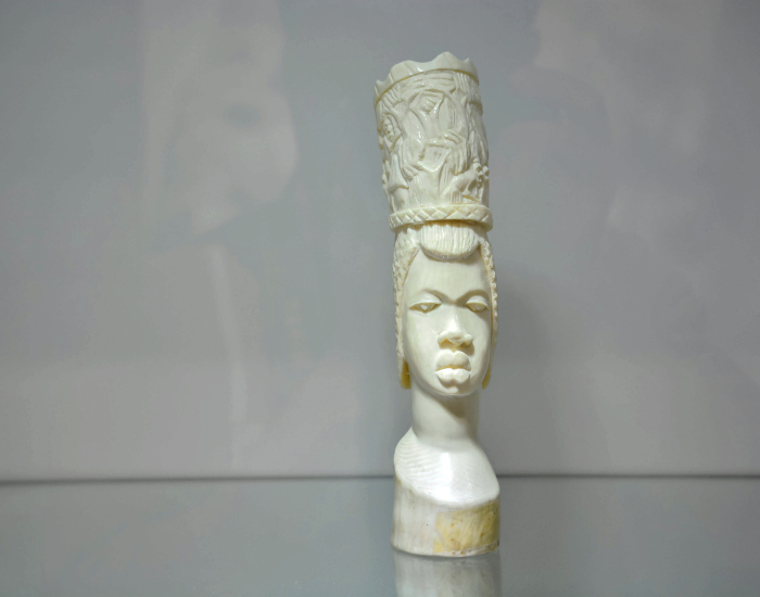 elephant-ivory-3.webp statue made from elephant ivory
